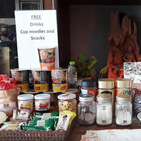Ruan Ben Ja Don Mueang,Bangkok Hostel Εξωτερικό φωτογραφία