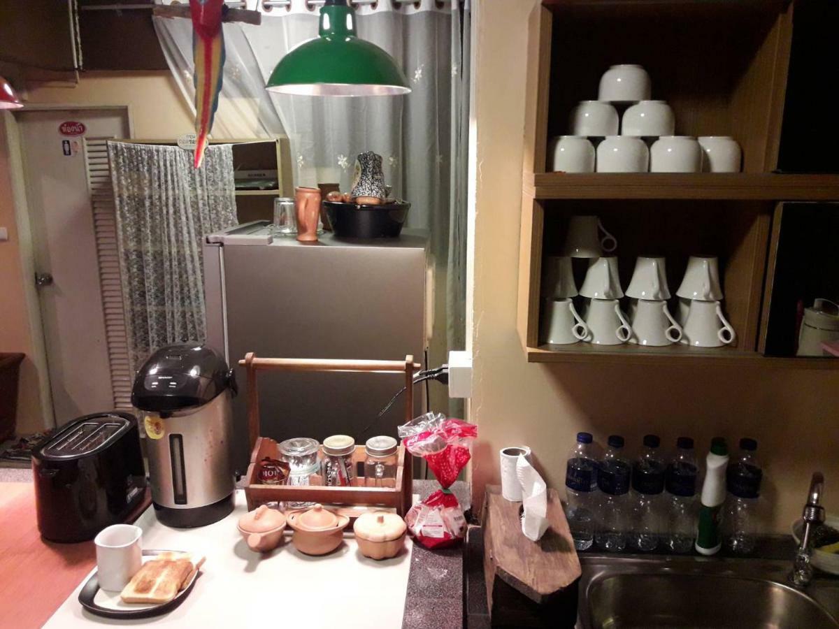 Ruan Ben Ja Don Mueang,Bangkok Hostel Εξωτερικό φωτογραφία