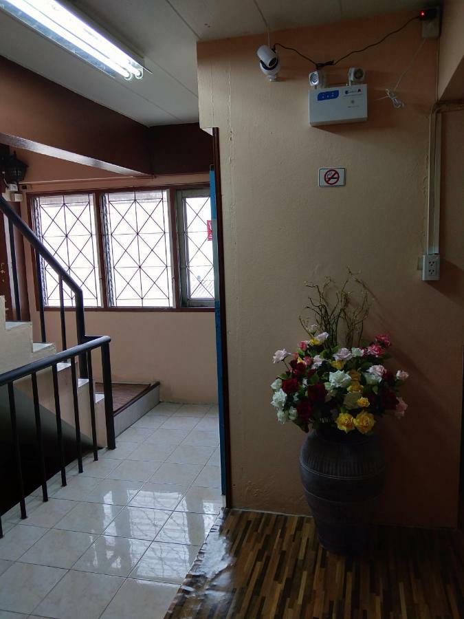 Ruan Ben Ja Don Mueang,Bangkok Hostel Εξωτερικό φωτογραφία