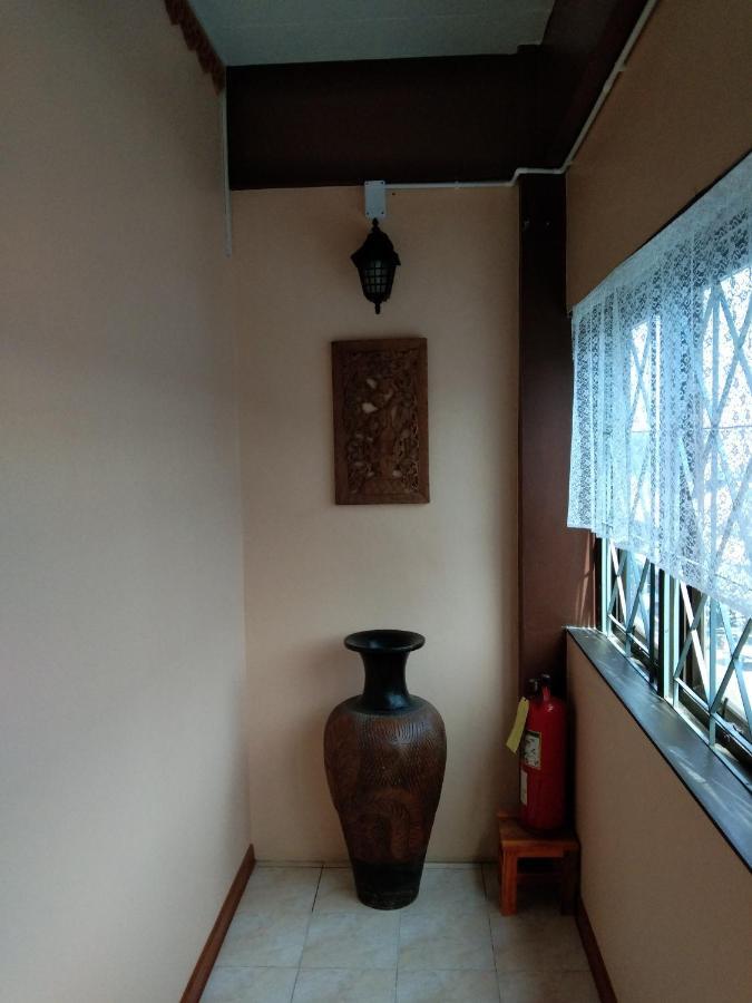Ruan Ben Ja Don Mueang,Bangkok Hostel Εξωτερικό φωτογραφία